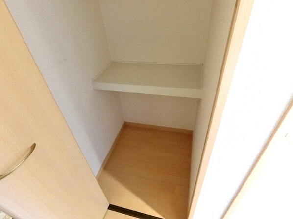 カナディアンコート南吉成 Aの物件内観写真